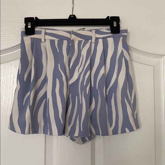 2 piece suit- shorts and jacket - Picture 3 of 5